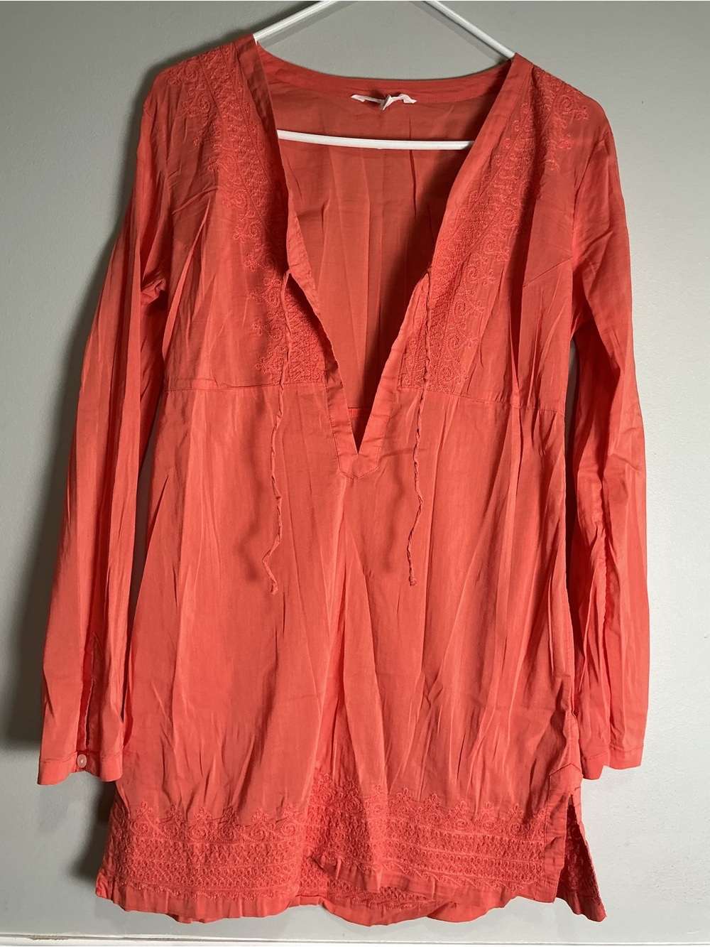 Athleta Coral V-Neck Long-Sleeve Tunic with Embroidery